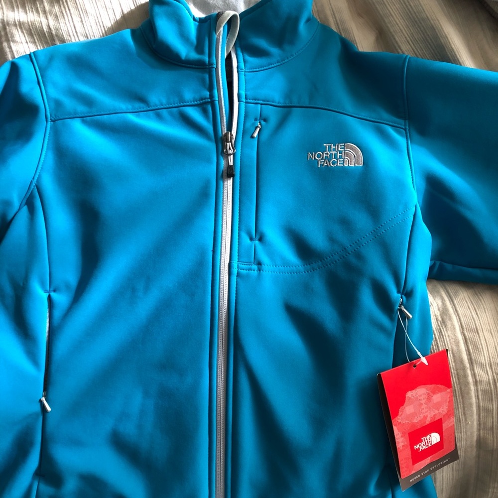 Woman’s North face Caroleena jacket